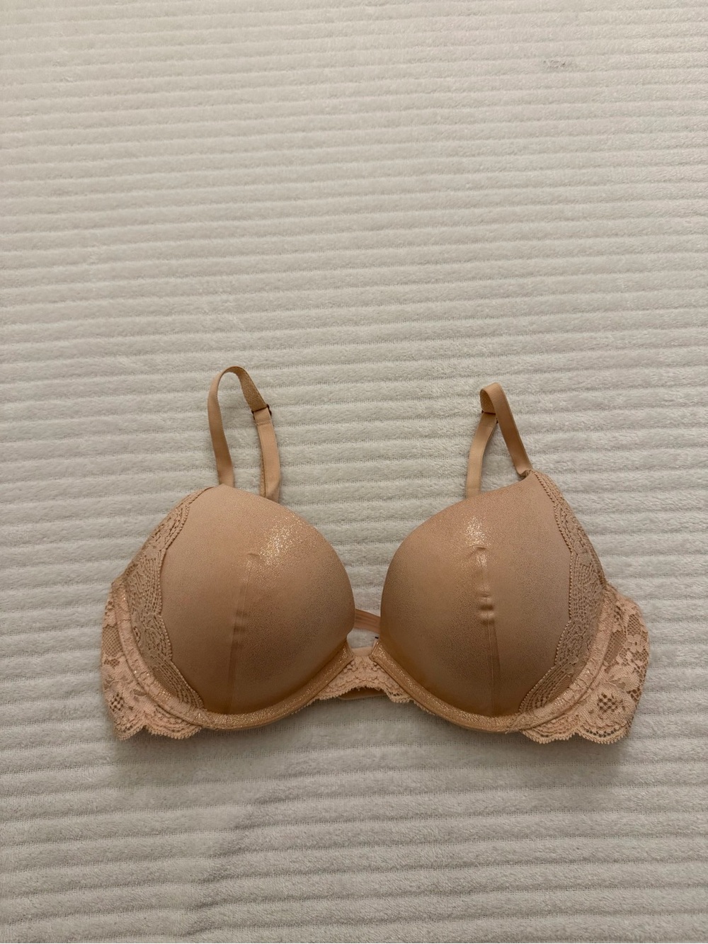 Victoria's Secret Light Nude Lace-Trim Push-Up Bra